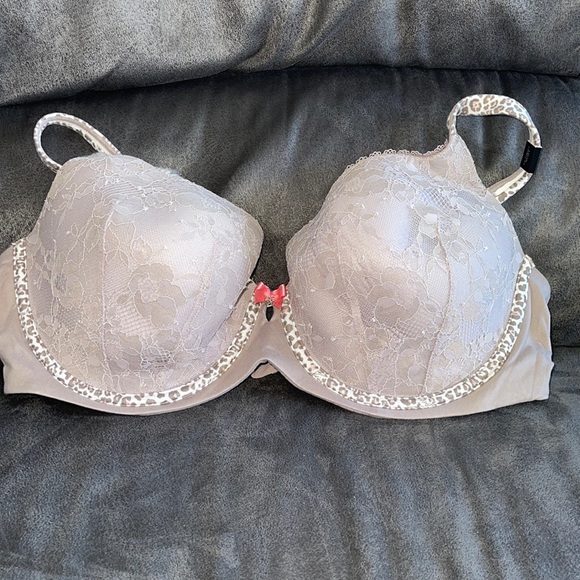 Victoria's Secret Other - Victoria Secret Bra
